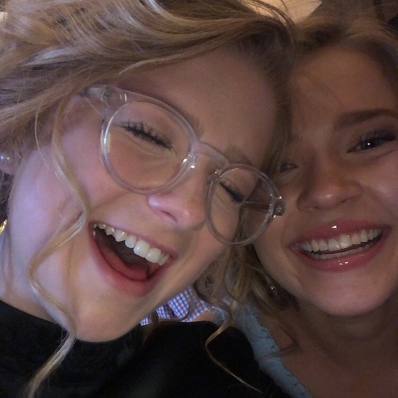 Meet your Posher, Haley - Picture 2 of 2